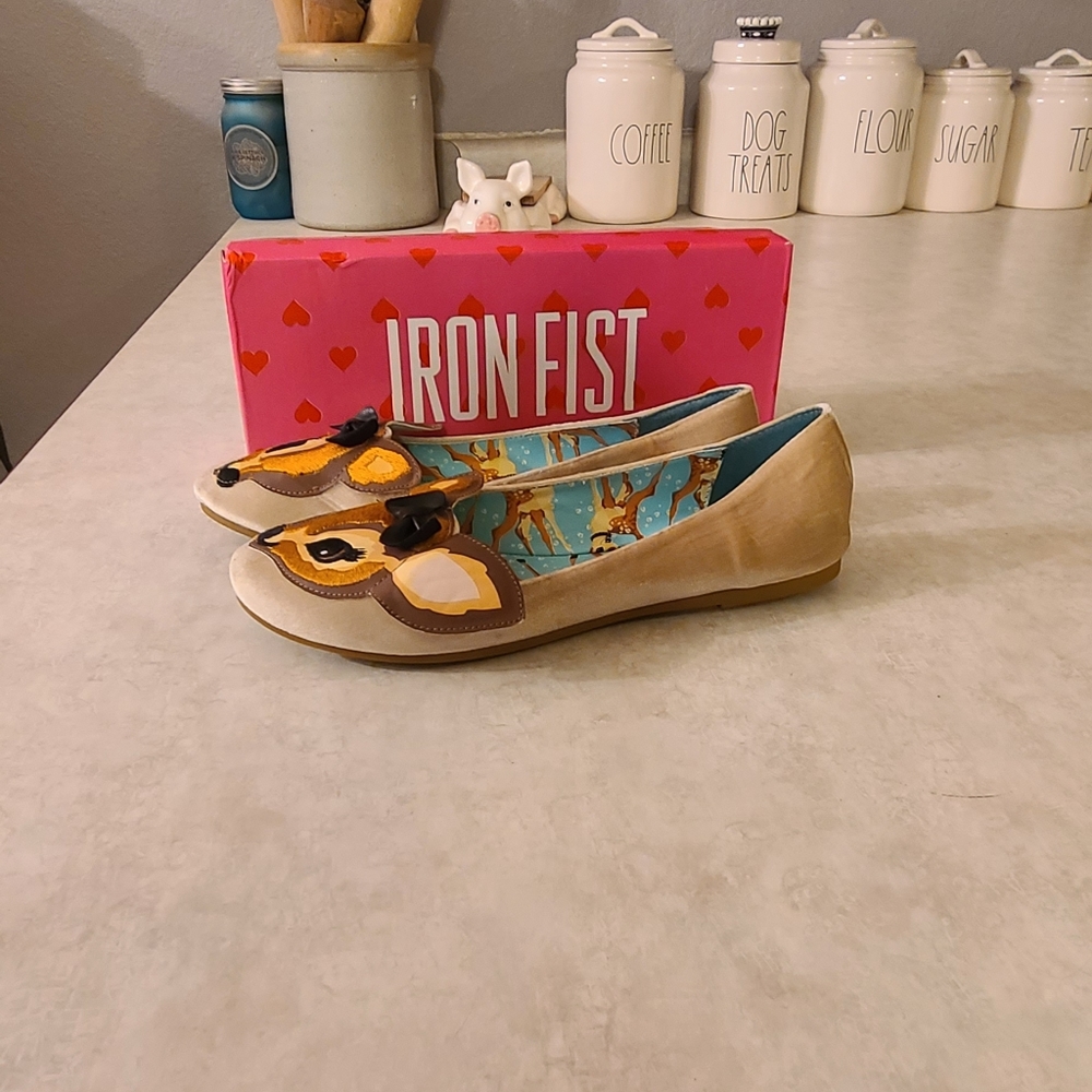 Deer me flats